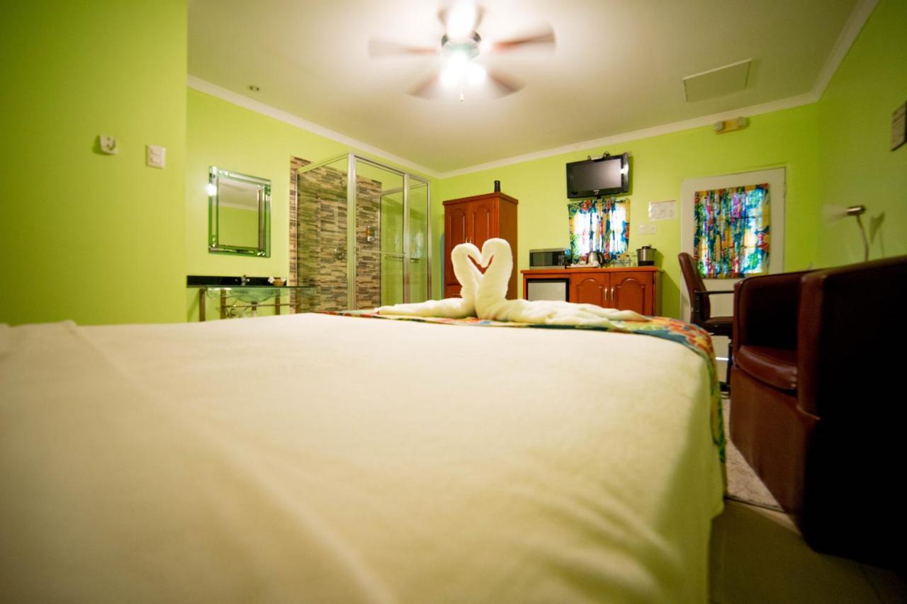 Beverly'S Oasis Suites Scarborough Zewnętrze zdjęcie
