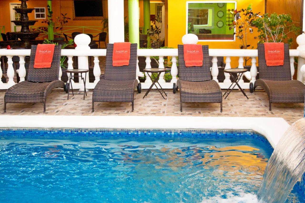 Beverly'S Oasis Suites Scarborough Zewnętrze zdjęcie